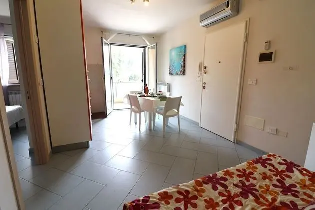 Ev, 2 Yatak Odası, Balkon