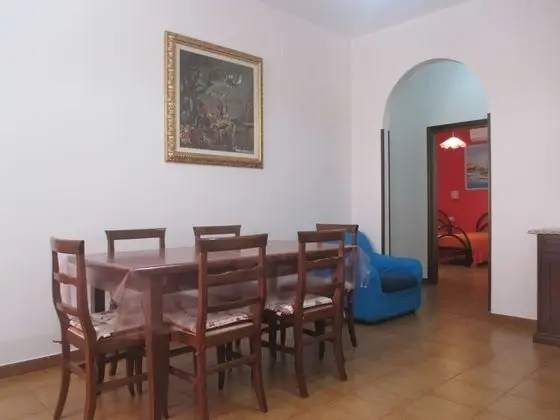 Apart Daire, 2 Yatak Odası, Mutfak (Sally)