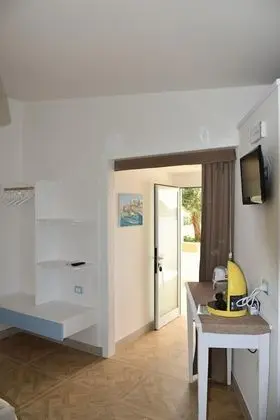 Standard Apart Daire, 1 Yatak Odası, Veranda, Bahçeli