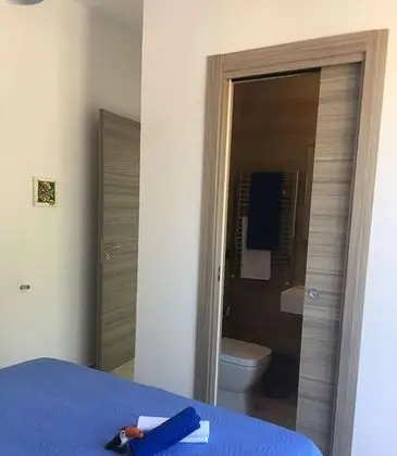 Basic Tek Büyük Yataklı Oda, 1 Büyük (Queen) Boy Yatak