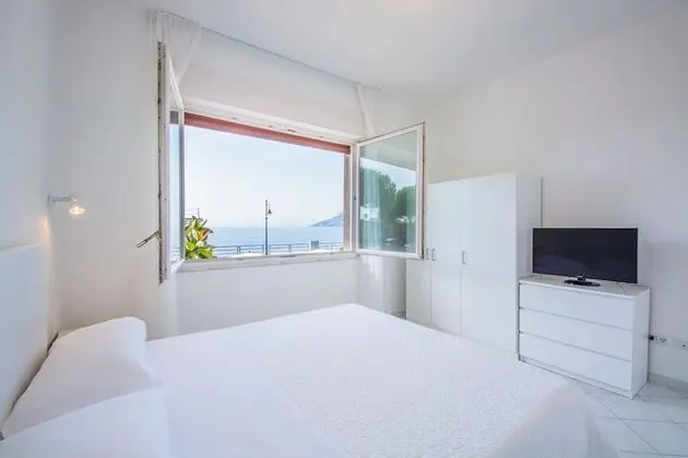 Apart Daire, 2 Yatak Odası, Sigara İçilmez, Deniz Manzaralı