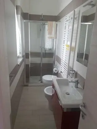 Tek Büyük Yataklı Oda, Özel Banyo