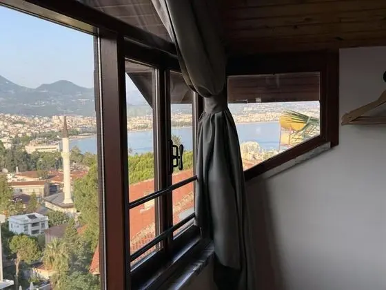 Executive Oda, Deniz ve Şehir Manzaralı, 2. Kat