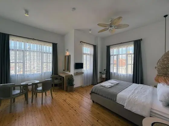Comfort Oda, Şehir veya Dağ Manzaralı, 1. Kat