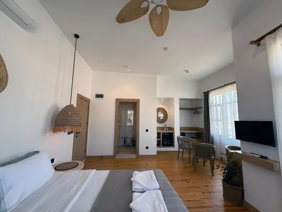 Comfort Oda, Şehir veya Dağ Manzaralı, 1. Kat