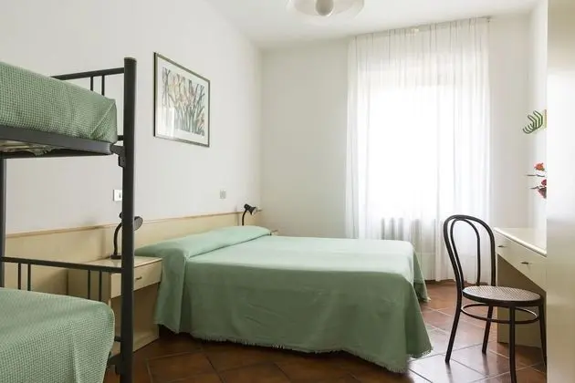 Basic Dört Kişilik Oda