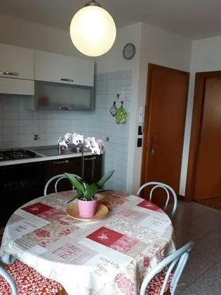 Apart Daire, 1 Yatak Odası, Göl Manzaralı
