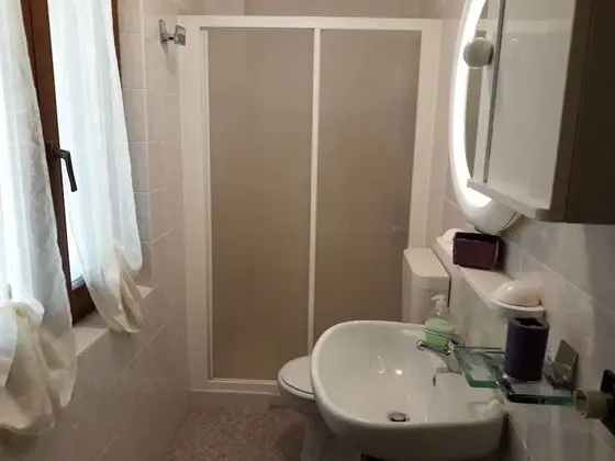 Apart Daire, 1 Yatak Odası, Göl Manzaralı