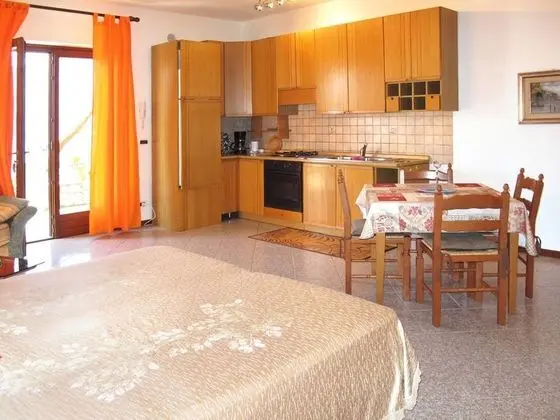 Apart Daire, Göl Manzaralı