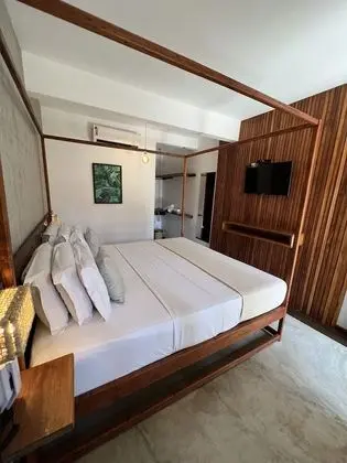 Comfort Tek Büyük Yataklı Oda