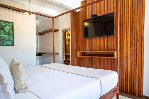 Comfort Tek Büyük Yataklı Oda