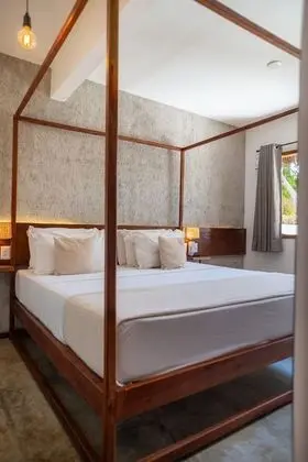 Comfort Tek Büyük Yataklı Oda