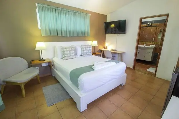 Comfort Tek Büyük Yataklı Oda, 1 Büyük (Queen) Boy Yatak, Balkon, Havuz Kenarı