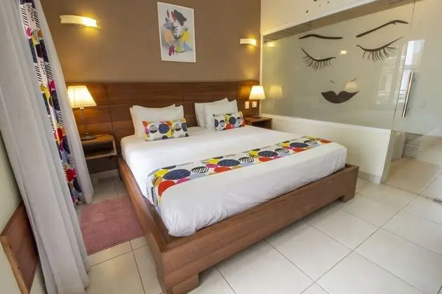 Comfort Tek Büyük Yataklı Oda, 1 En Büyük (King) Boy Yatak, Havuz Kullanımı, Zemin Kat