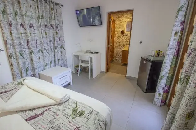 Comfort Tek Kişilik Oda, 1 Büyük (Queen) Boy Yatak, Havuz Kullanımı, Bahçeli