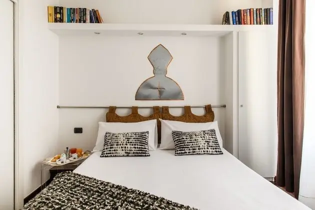 Tek Büyük veya İki Ayrı Yataklı Oda