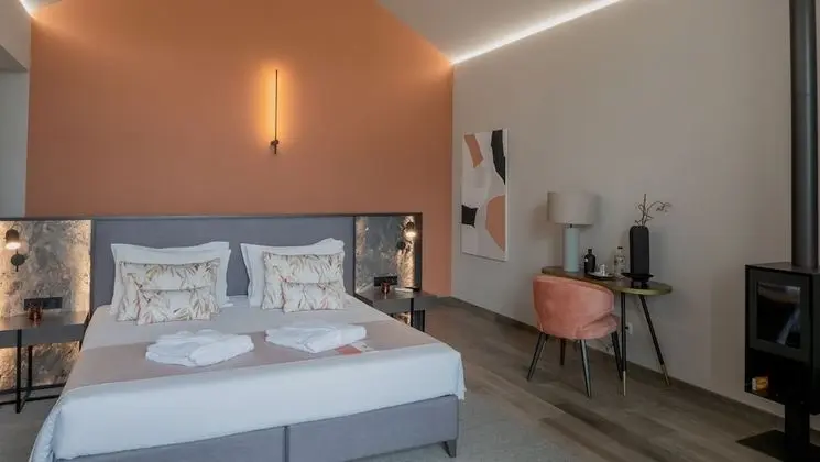 Deluxe Tek Büyük Yataklı Oda
