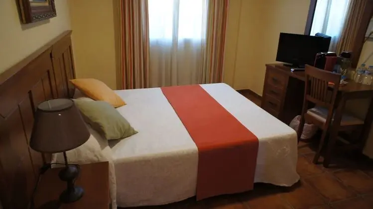 Economy Tek Büyük Yataklı Oda