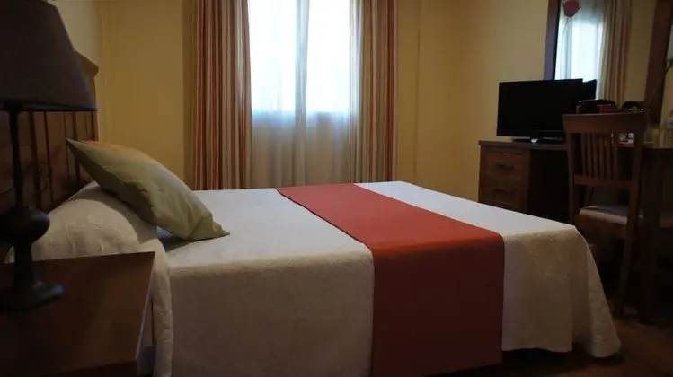 Economy Tek Büyük Yataklı Oda