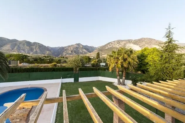 Ev, 3 Yatak Odası, Kişiye Özel Havuzlu, Dağ Manzaralı