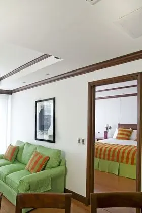 Master Suite 1 King Bed