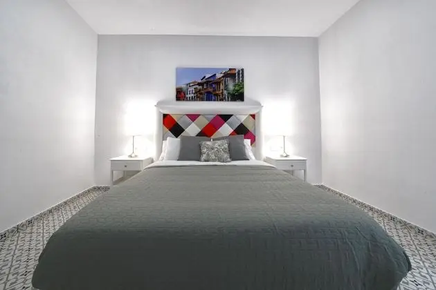 Classic Tek Büyük Yataklı Oda