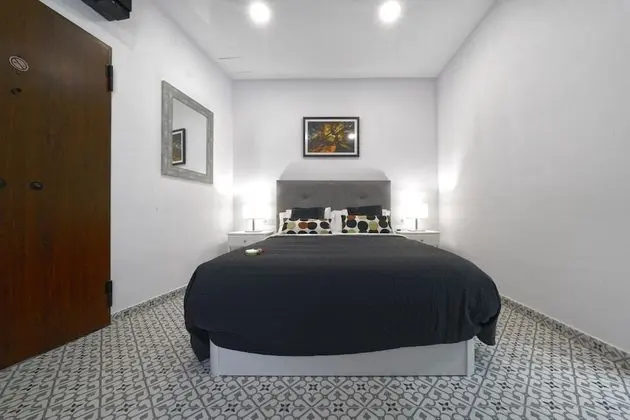 Economy Tek Büyük Yataklı Oda