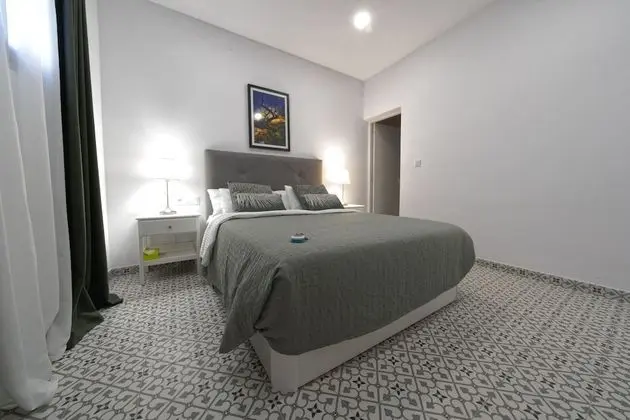 Premier Tek Büyük Yataklı Oda