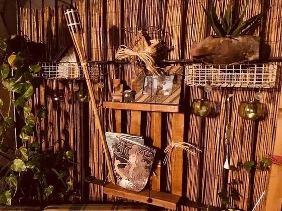 Dört Kişilik Oda, Ortak Banyo, Şehir Manzaralı