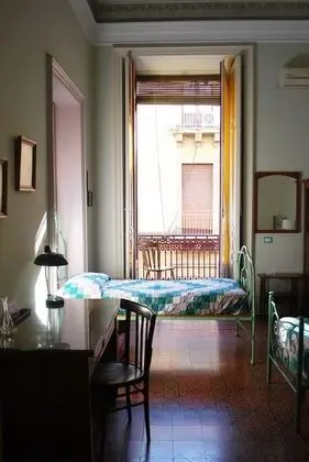 Ortak Ranzalı Oda, Karma Ranzalı Oda, Ortak Banyo, Şehir Manzaralı (5-Bed)