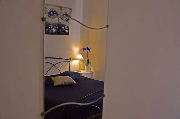 Tek Büyük Yataklı Oda, Ortak Banyo