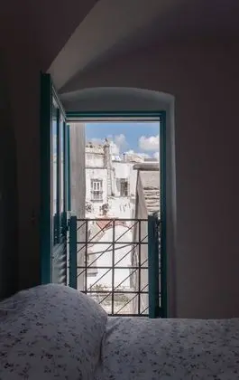 Üç Kişilik Oda, Balkon, Şehir Manzaralı