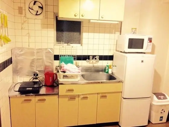 Apart Daire (404 Daikokuten)