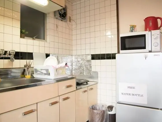 Apart Daire (404 Daikokuten)