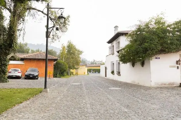 Deluxe Süit, 1 Büyük (Queen) Boy Yatak, Sigara İçilmez, Avlu Manzaralı