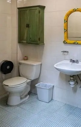 Üç Kişilik Oda