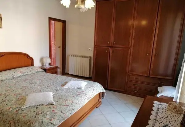 Family Apart Daire, 1 Çift Kişilik Yatak ve Çekyat (Casa Vincenza 5 km from Dolceacqua)