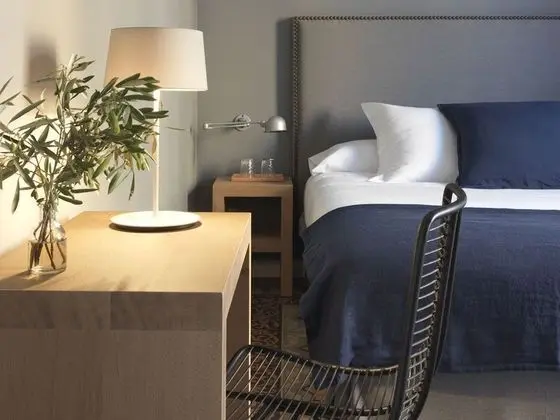 Tek Büyük Yataklı Oda, Balkon