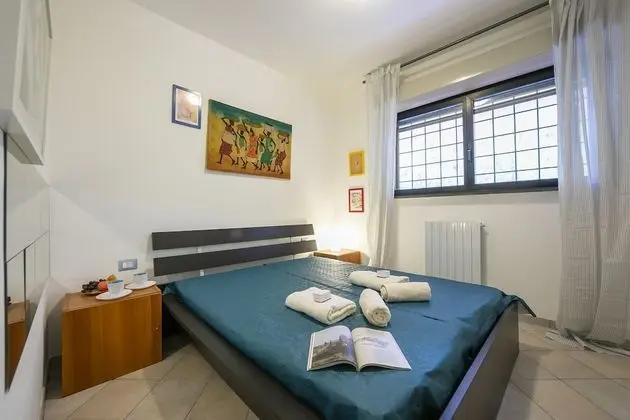 Family Apart Daire, Birden Çok Yatak (Casa Viola with shared pool sea view)