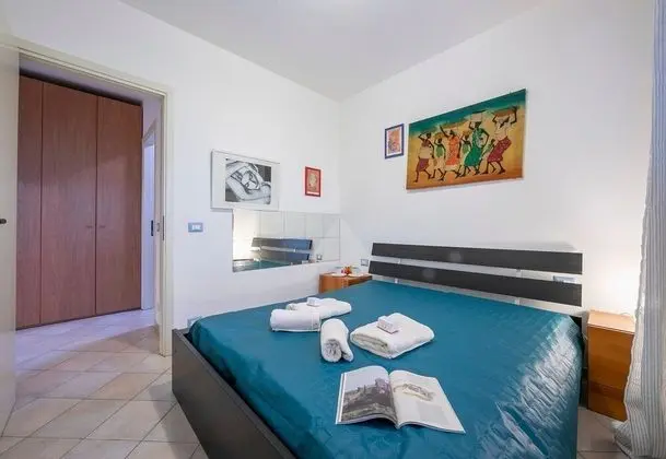 Family Apart Daire, Birden Çok Yatak (Casa Viola with shared pool sea view)