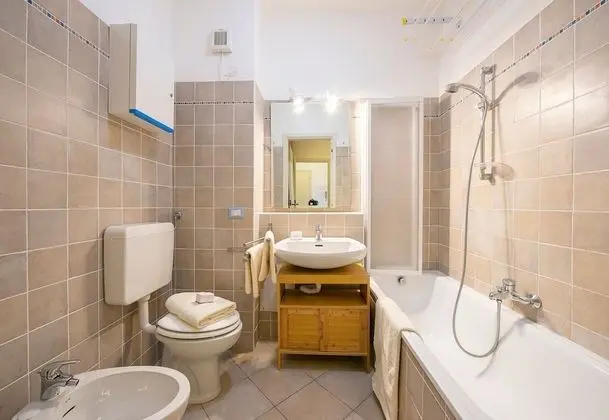 Family Apart Daire, Birden Çok Yatak (Casa Viola with shared pool sea view)