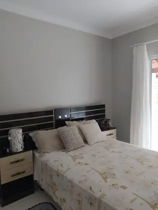 Honeymoon Apart Daire