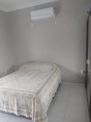 Honeymoon Apart Daire