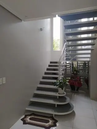 Honeymoon Apart Daire