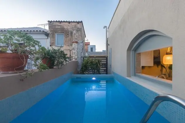 Villa (Daphne)