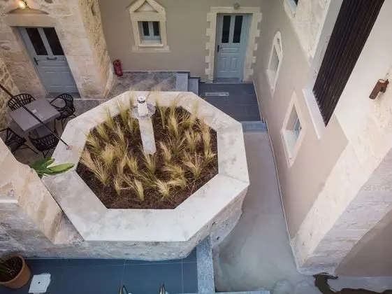 Villa (Myrthia)