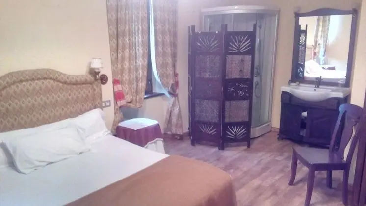 Superior Tek Büyük veya İki Ayrı Yataklı Oda