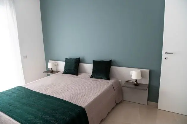 Tek Büyük Yataklı Oda, Ortak Banyo