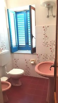 Deluxe Üç Kişilik Oda, 2 Yatak Odası