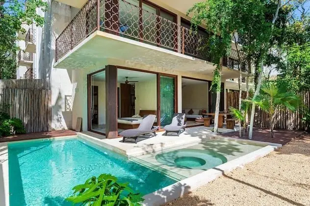 Deluxe Apart Daire, Kişiye Özel Havuzlu